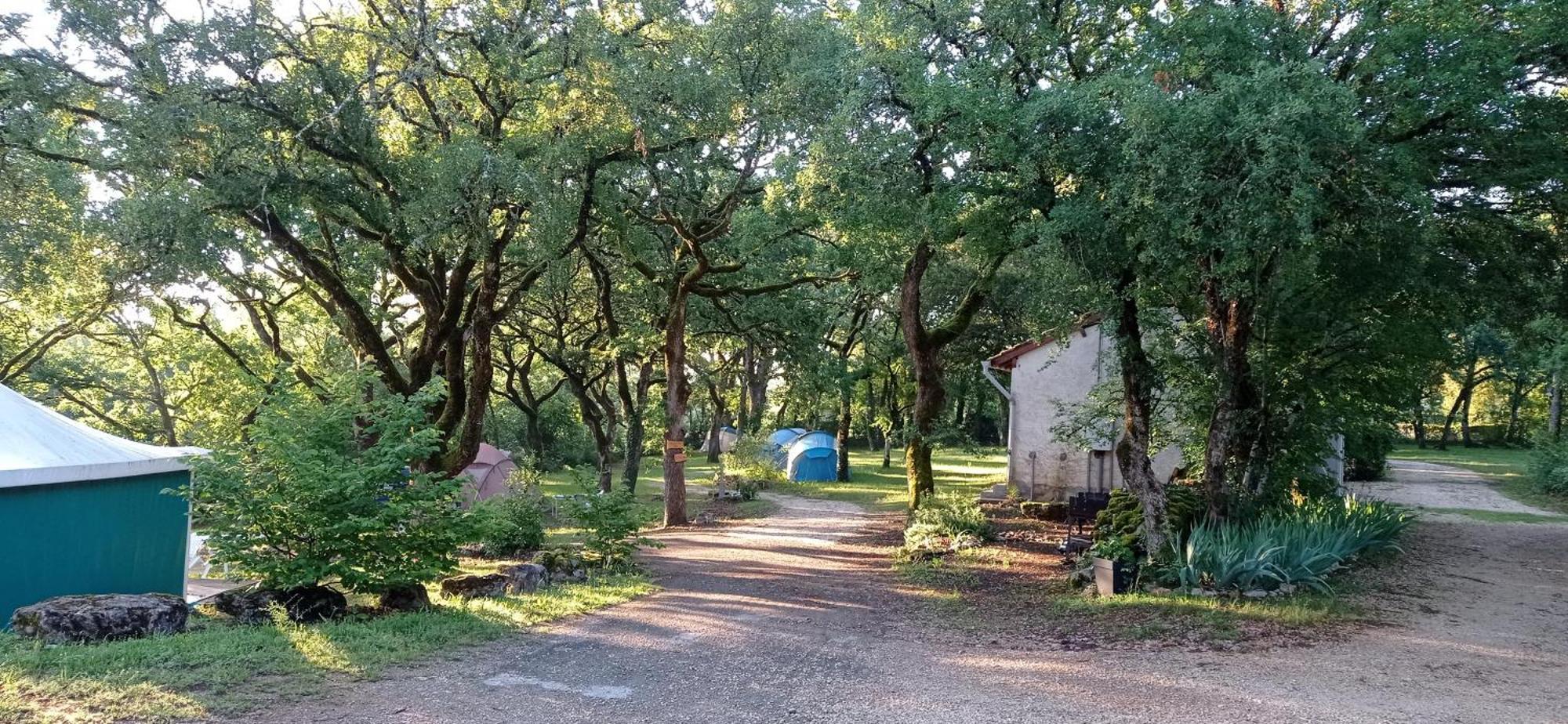 Cabane Insolite Et Cocooning 2 Personnes-Camping Le Bel Air- L'Erable Limogne-en-Quercy Exterior foto